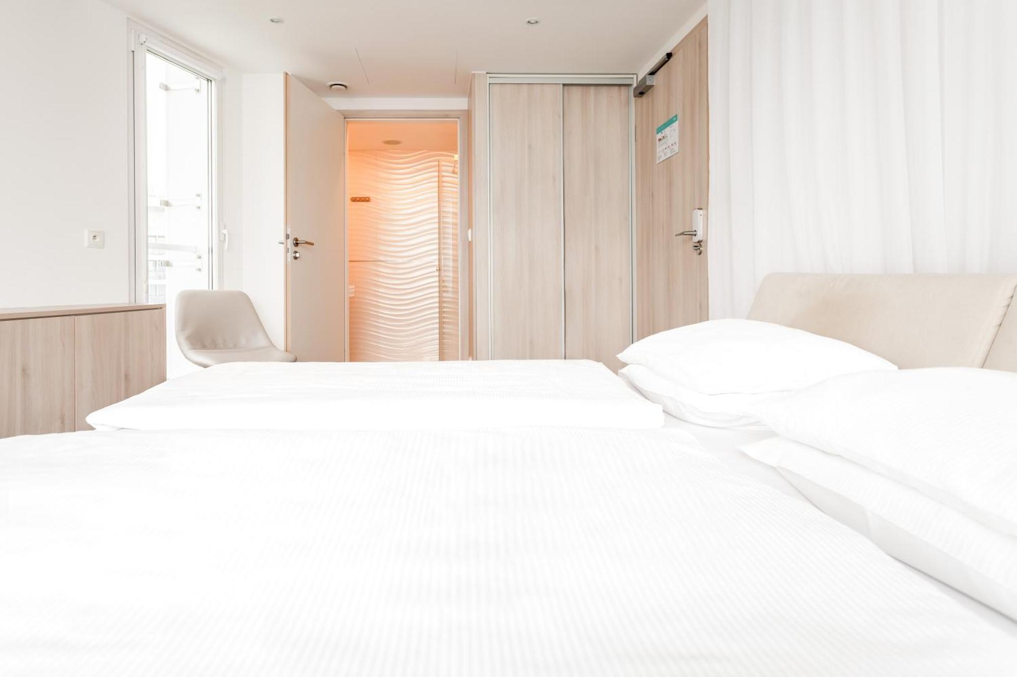 Ultra Marine By Zdrojowa Hotel Kołobrzeg Buitenkant foto